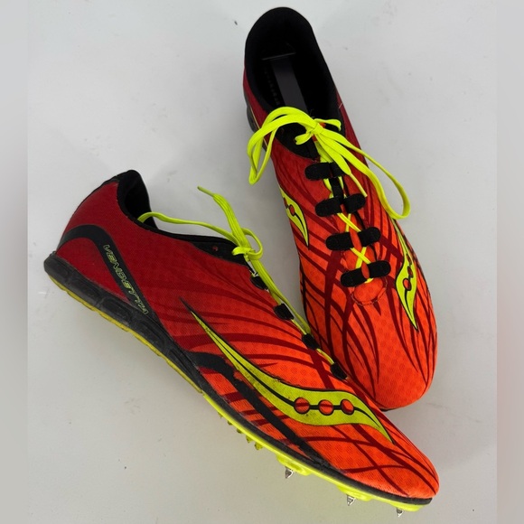 Saucony Racing Vendetta Track Shoes - Picture 1 of 10